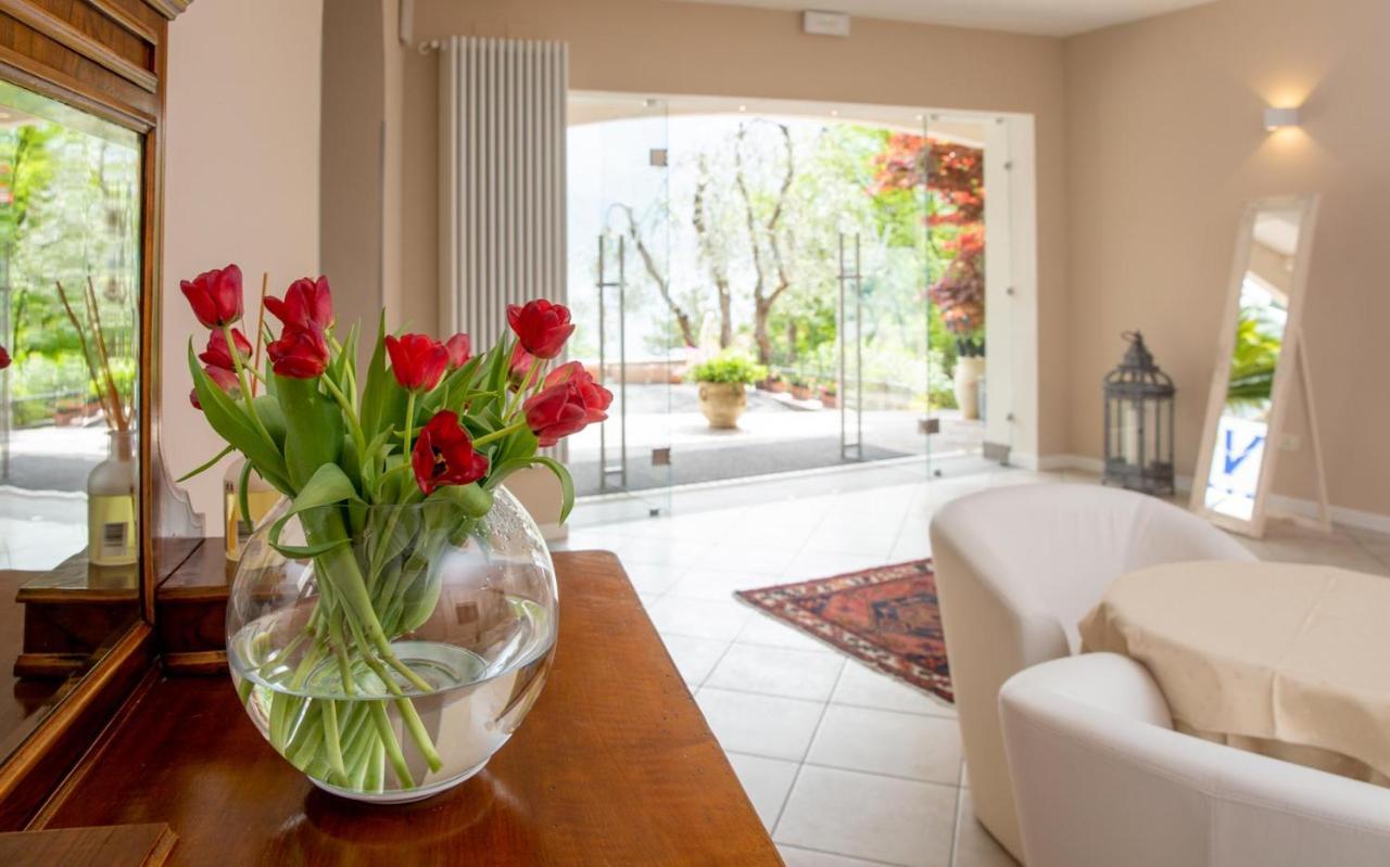 Hotel La Gardenia & Villa Oleandra Limone sul Garda Extérieur photo
